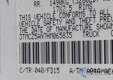 2017 Toyota Tacoma Trd Sport из США, поврежденный, VIN 3TMCZ5AN7HM065835